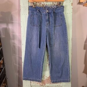 Women’s TGLA size 28 wide leg high waisted denim jeans with belt Preloved good